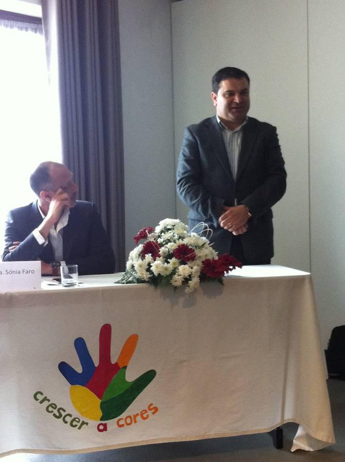 Workshop do consumo de drogas no cérebro dos adolescentes